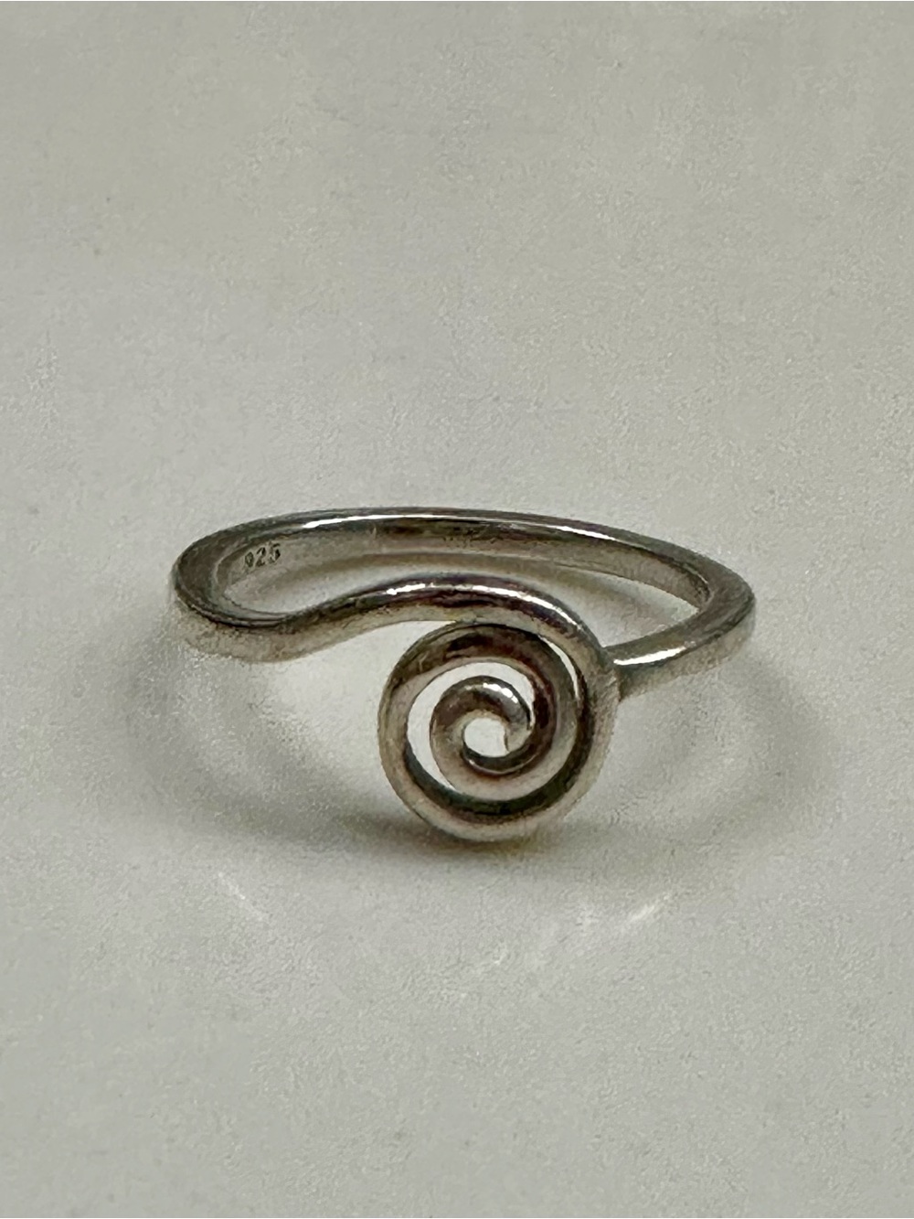 Sterling Silver Spiral Ring - Silver